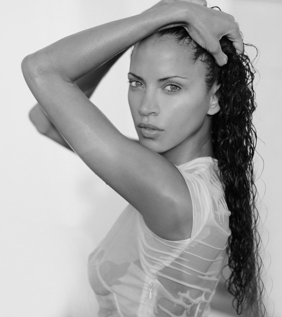 noemie lenoir 01