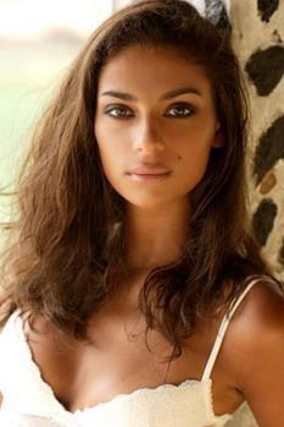 Miss Belgium: Tatiana Silva