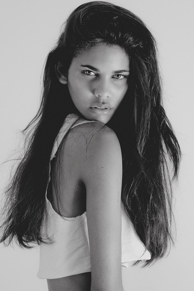 Brazilian Model: Kelie Santos