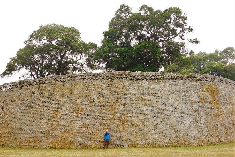 wall of zimbabwe 500