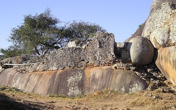 wall of zimbabwe 501