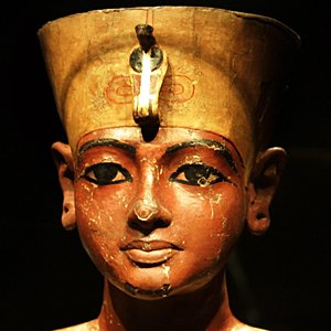 king tut 08