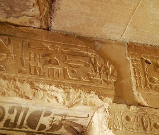 3,000 Year-Old Hieroglyphics In The Temple Of Seti I In Abydos 02