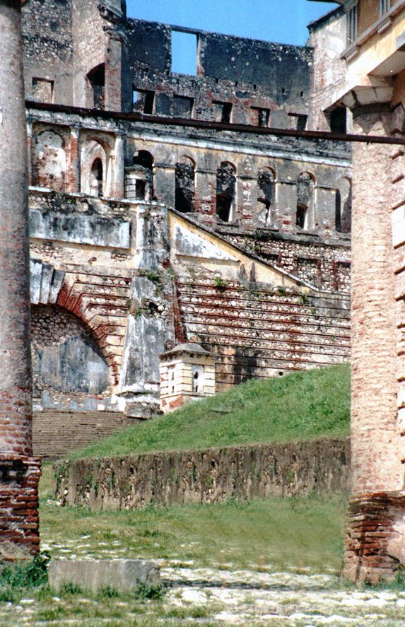 Sans Souci Palace 03