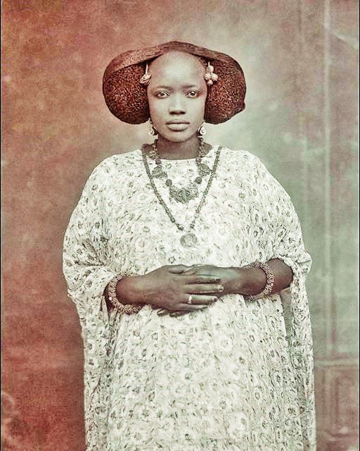 Old Portraits Of Beautiful West African Women