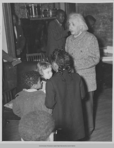 3_May_1946_Albert_Einstein_with_children_of_Lincoln_University_faculty_at_a_reception_in_University_Hall